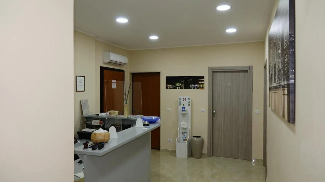 Bed & Breakfast Cairoli Exclusive Rooms & Suite Brindisi