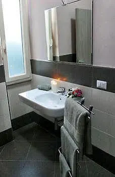 Cairoli Exclusive Rooms & Suite Brindisi