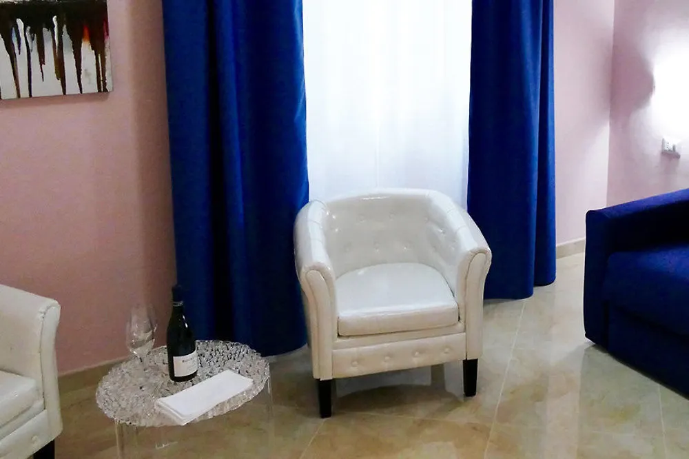 Cairoli Exclusive Rooms & Suite Brindisi