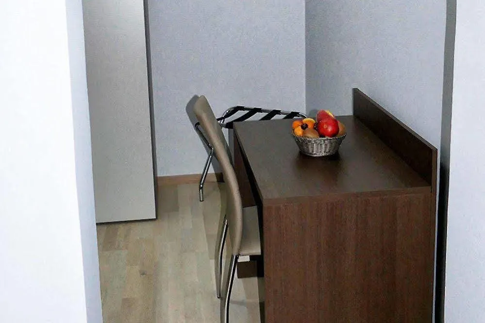 Bed & Breakfast Cairoli Exclusive Rooms & Suite Brindisi