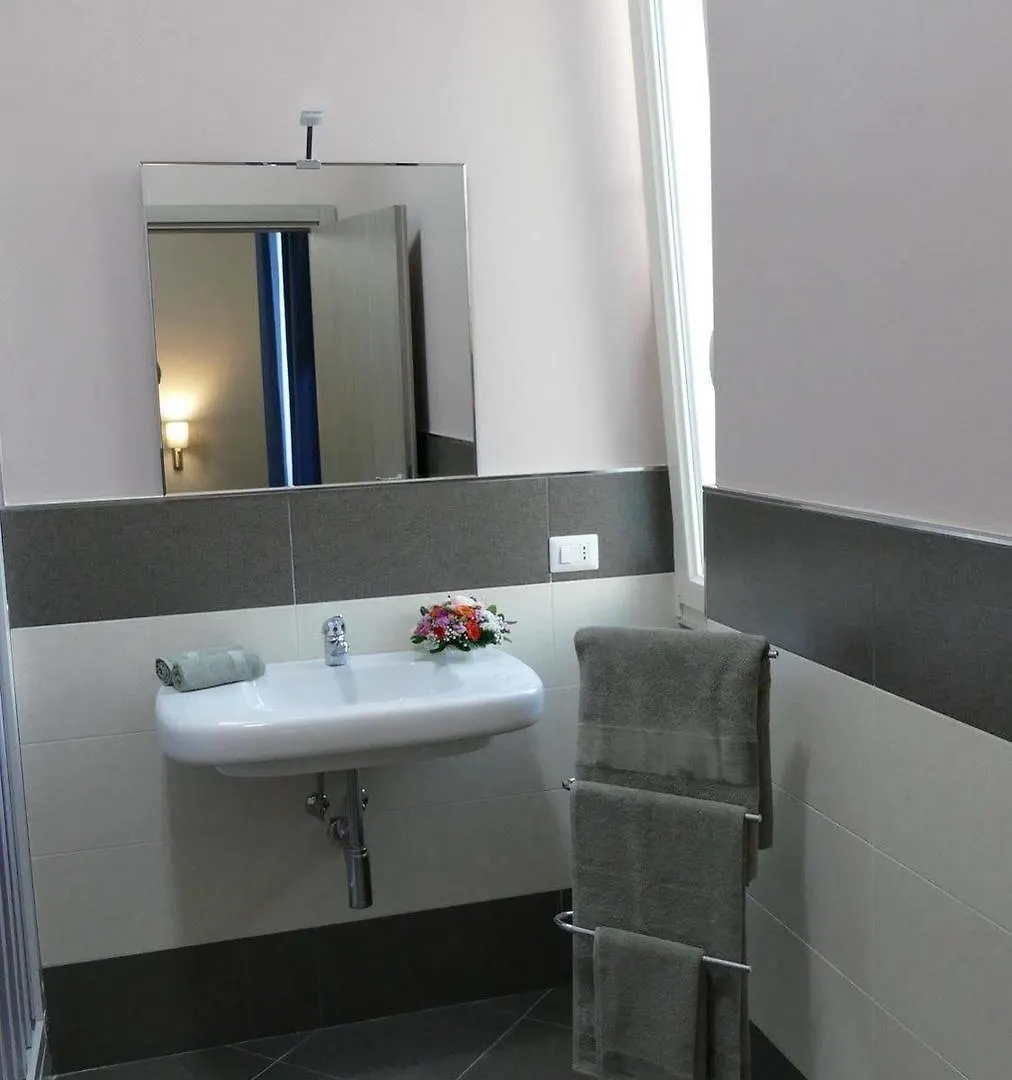 ** Bed & Breakfast Cairoli Exclusive Rooms & Suite Brindisi Italien